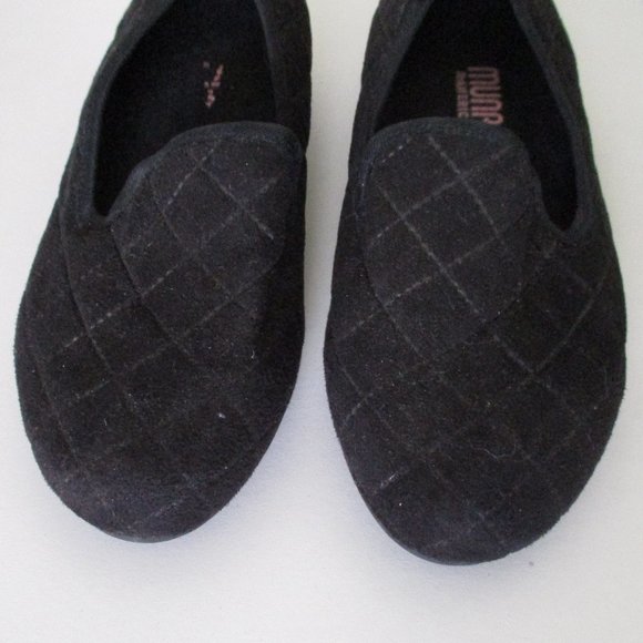 Munro American Womens Black Suede Diamond Stitch Casual Loafer - Size 5.5WW - Picture 4 of 9